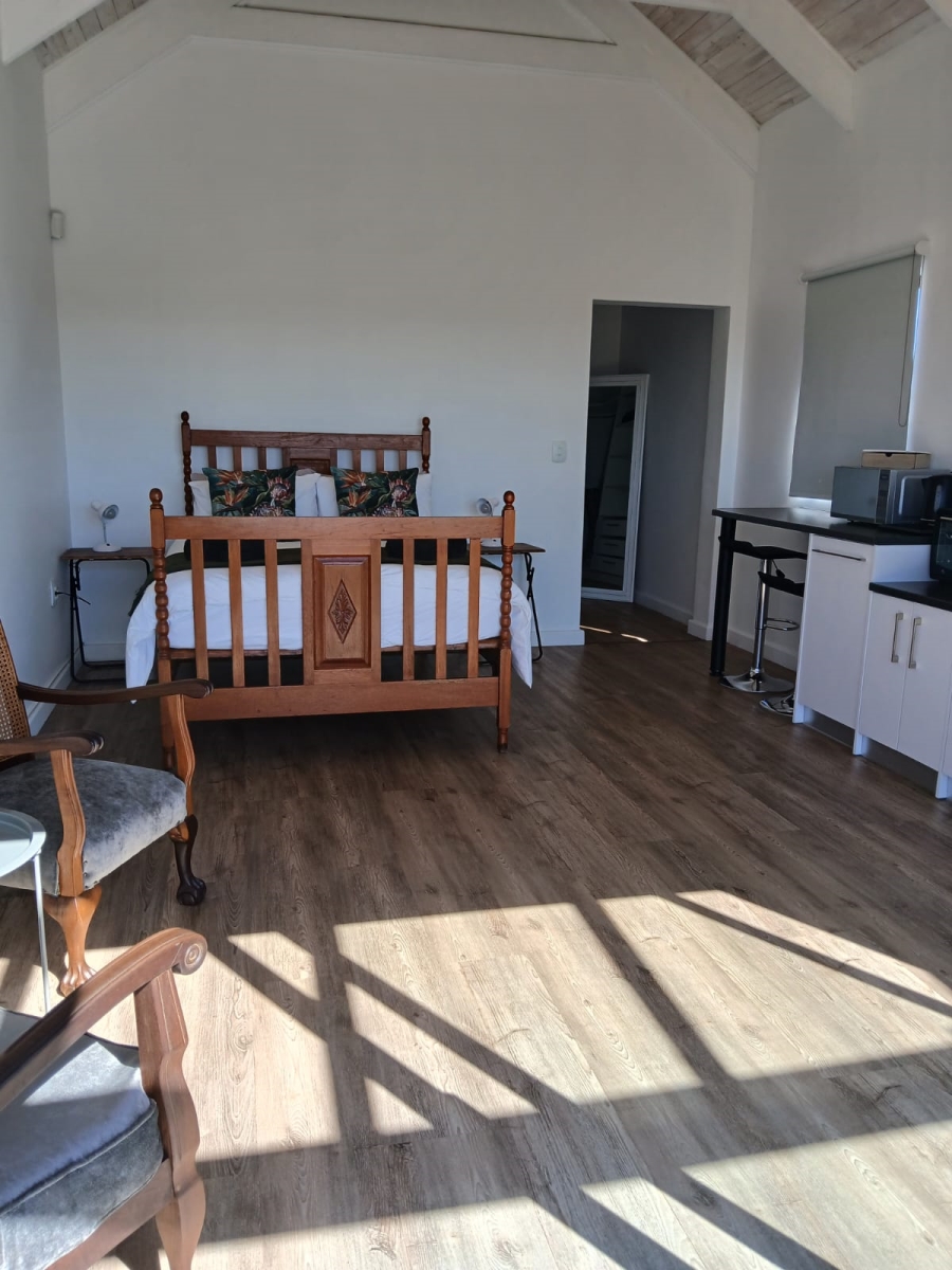 To Let 1 Bedroom Property for Rent in Long Acres Country Estate Western Cape